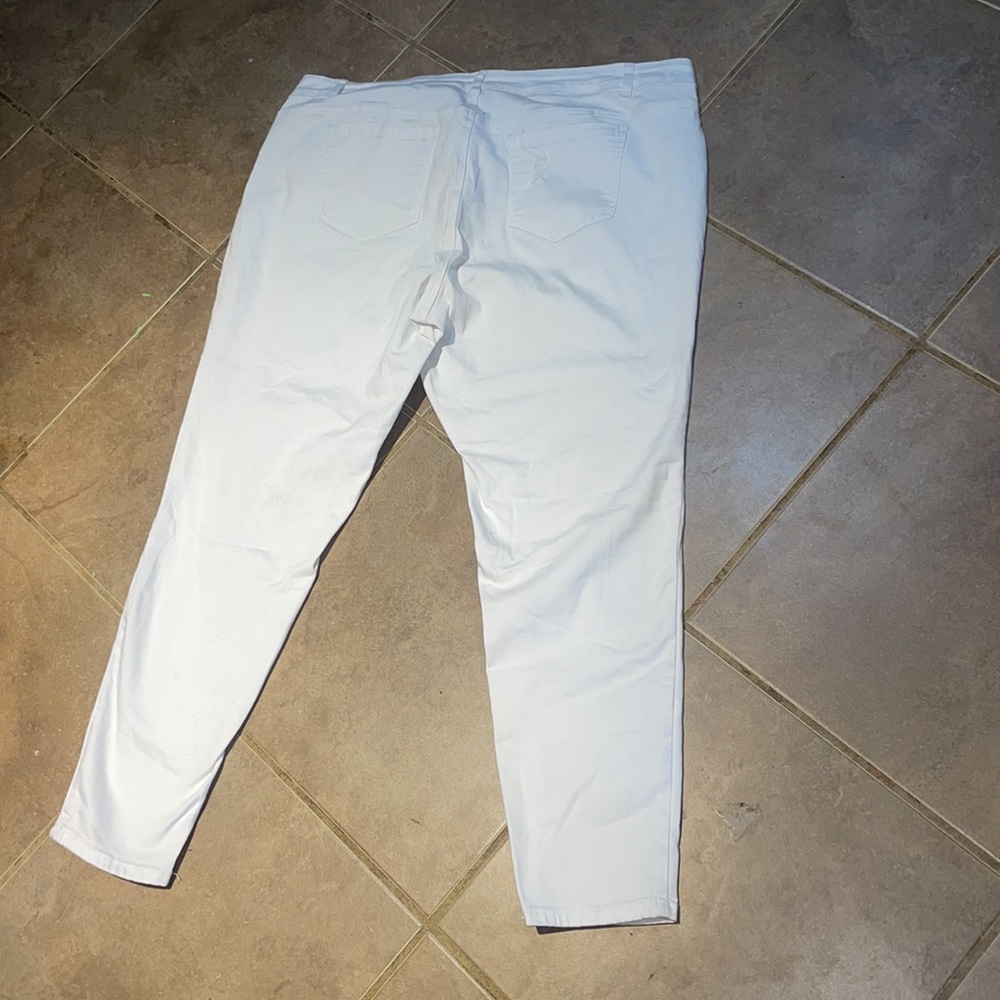 Indigo Thread High Rise Jeans! 22W - Picture 7 of 7